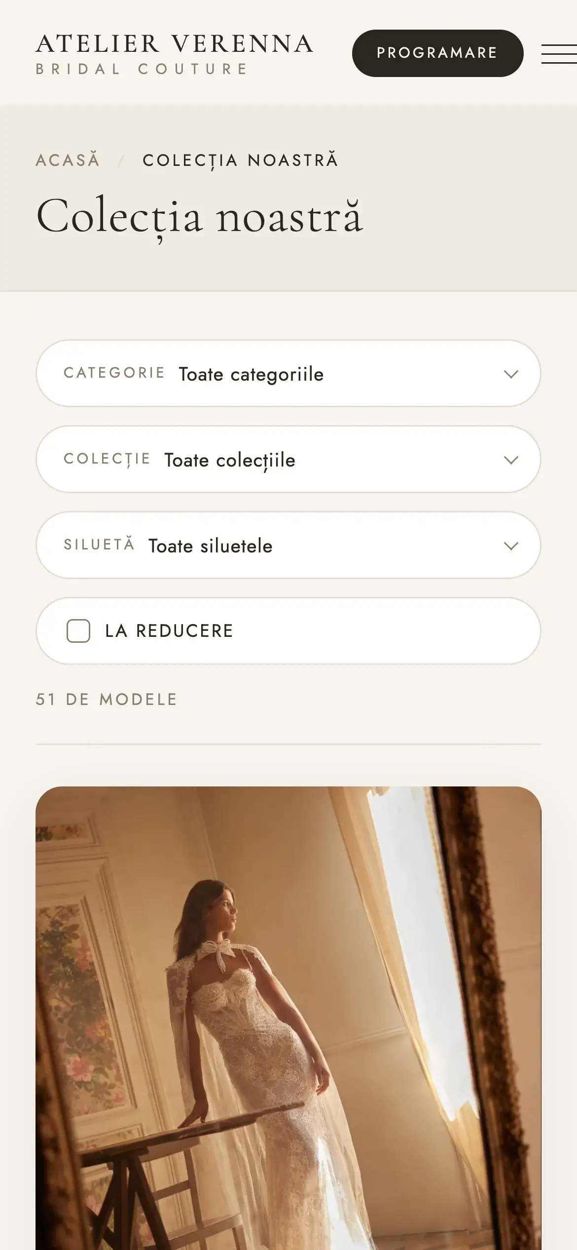 Atelier Verenna website on a phone